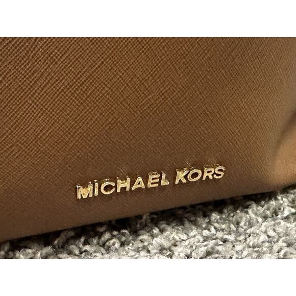 Michael Kors MK Walsh Camel Brown Saffiano Leather Tote Large Shoulder Bag Used - Picture 10 of 14
